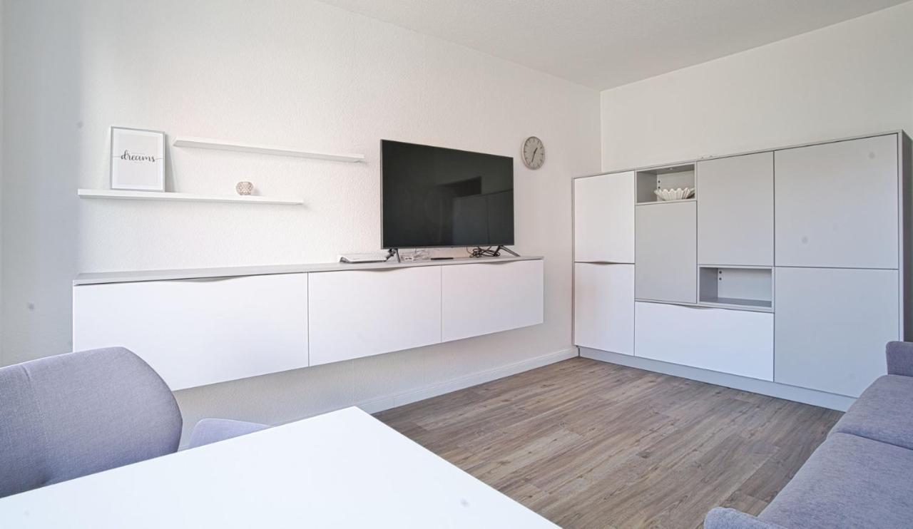 Seepferdchen - Kuscheliges Apartment Mit Meerblick-Balkon Wangerooge Eksteriør bilde