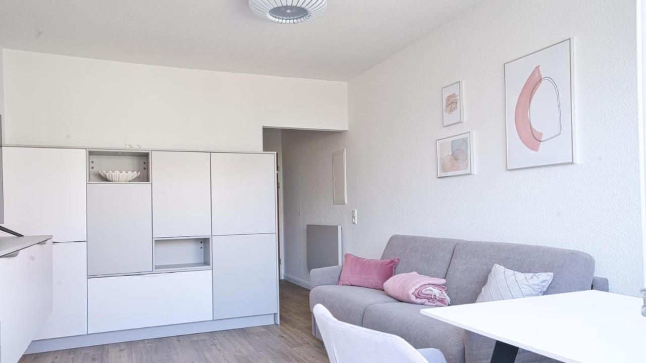 Seepferdchen - Kuscheliges Apartment Mit Meerblick-Balkon Wangerooge Eksteriør bilde